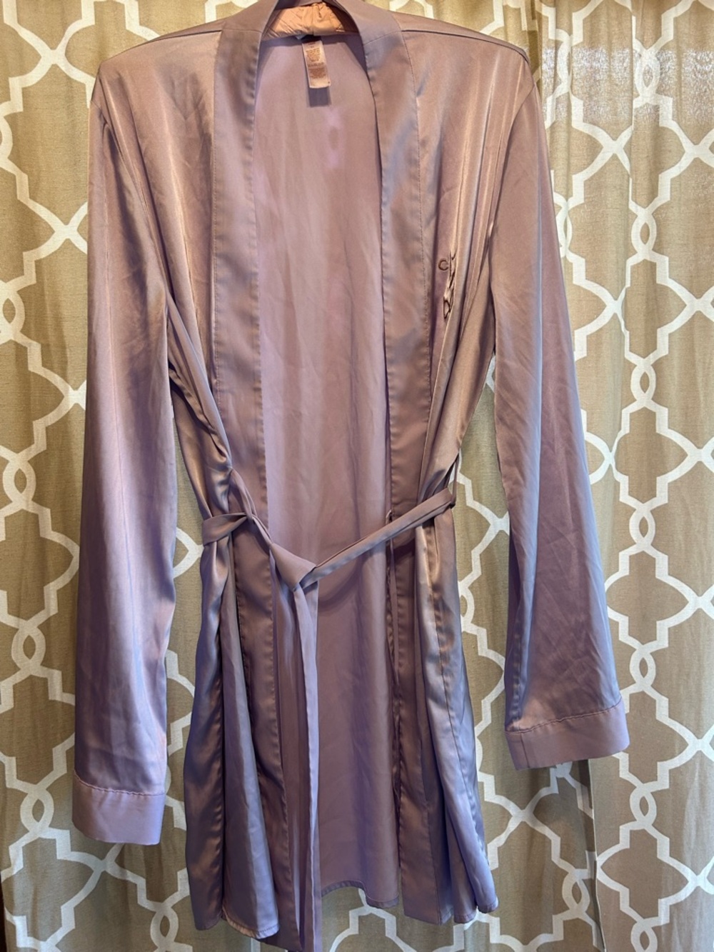 Savage X Fenty x Clara Lionel Foundation Lavender Satin Robe -Size M/L